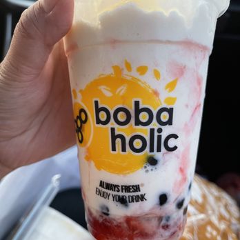 BobaHolic - Coconut Strawberry. - Bubble Tea Near Me - Buena Park, California BobaHolic - Coconut Strawberry. - Bubble Tea Near Me - Buena Park, California