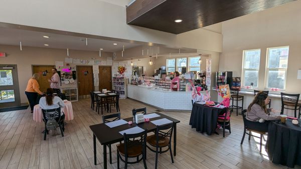 Sprinkles Bakeshop & Cafe by null