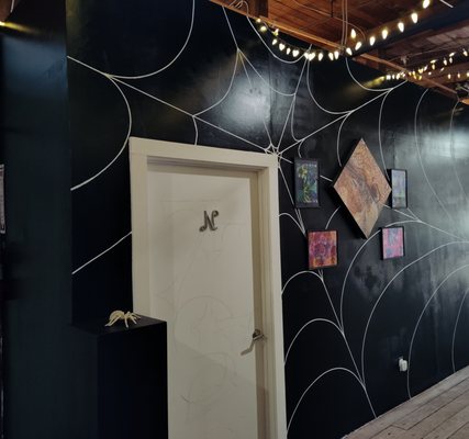 7 Legged Spider Gallery