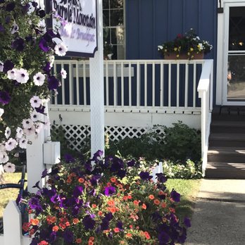 Purple Mountain Bed & Breakfast - View from the street - Bed & Breakfast Near Me - Crested Butte, Colorado Purple Mountain Bed & Breakfast - View from the street - Bed & Breakfast Near Me - Crested Butte, Colorado