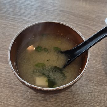 Tada Sushi Studio - Sushi Bars Near Me - Lake Oswego, Oregon