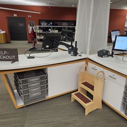 Arlington Heights Memorial Library