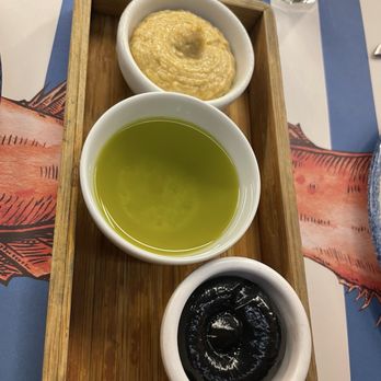 Sea Me - Crab dip, olive oil, sea butter - Sushi Bars Near Me - Lisbon, 11