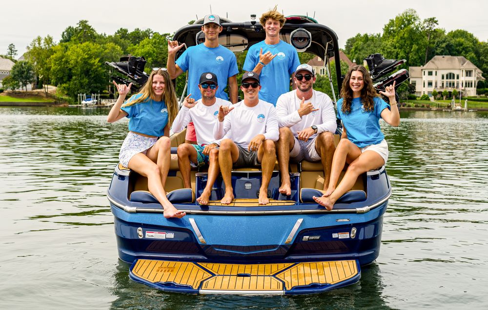 Ride Wake & Surf Logo