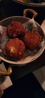 Via Della Pace by null