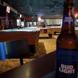 Diamonds Sports Bar - Well, pool tables :)