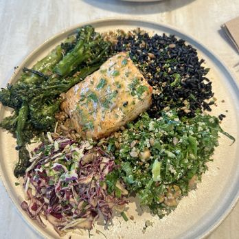 Alfalfa - Forbidden Salmon Plate, added charred broccolini...my faaaaavorite - Salad Near Me - Edgewater, New Jersey Alfalfa - Forbidden Salmon Plate, added charred broccolini...my faaaaavorite - Salad Near Me - Edgewater, New Jersey