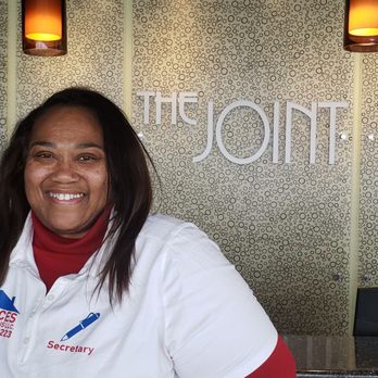 The Joint Chiropractic - A happy patient - Chiropractors Near Me - Indianapolis, Indiana