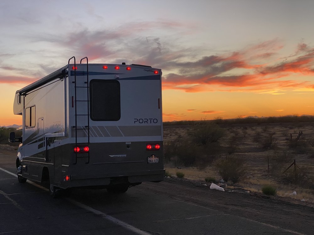 CHILL RV 462 Photos & 225 Reviews RV Rental Los Angeles, CA