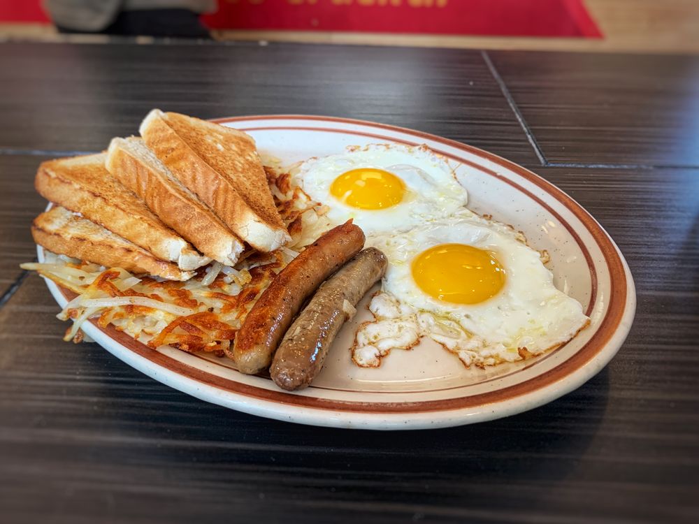 EARL E BYRDS Updated October 2024 49 Photos & 77 Reviews 202 E