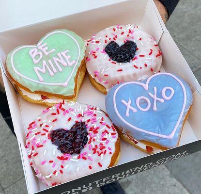 DONUT FRIEND DTLA by null