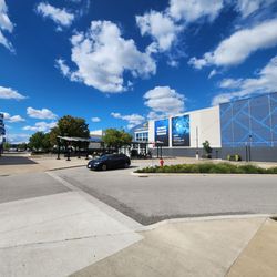 Cineplex Cinemas Courtney Park