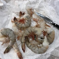 Woolley's Fish Market - Humongous shrimp