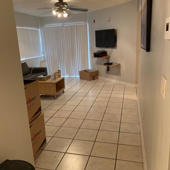 On50 - Loving room - Apartments Near Me - Tampa, Florida On50 - Loving room - Apartments Near Me - Tampa, Florida