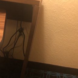 Another picture of the broken table thing Another picture of the broken table thing
