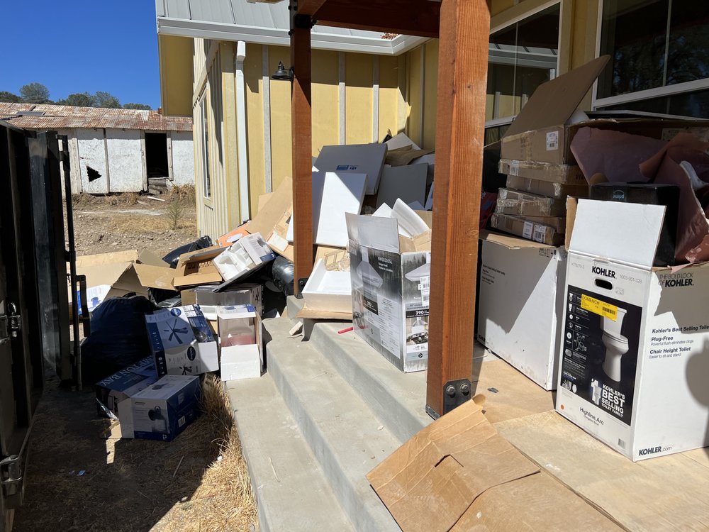 Rios Pro Hauling & Junk Removal - tree service in Acampo, CA