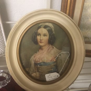 Merced Antique Mall - Is that Bella Hadid?! - Antiques Near Me - Merced, California
