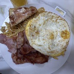 Mike's Breakfast Lunch and Dinner