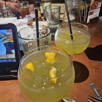 Olive Garden Italian Restaurant - Green apple sangría. - Italian Near Me - Downey, California Olive Garden Italian Restaurant - Green apple sangría. - Italian Near Me - Downey, California