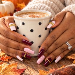 Yvonne's Nails
