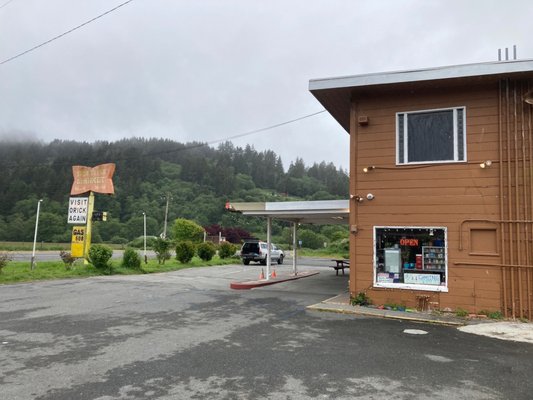 SHORELINE MARKET - Updated March 2025 - 29 Photos & 20 Reviews - 120025