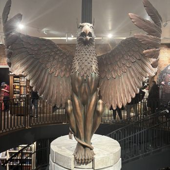 Harry Potter Shop - Books, Mags, Music & Video Near Me - New York, New York