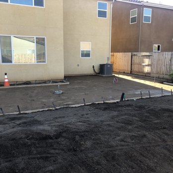 JSL Concrete - Yard in progress - Masonry/Concrete Near Me - Fresno, California JSL Concrete - Yard in progress - Masonry/Concrete Near Me - Fresno, California
