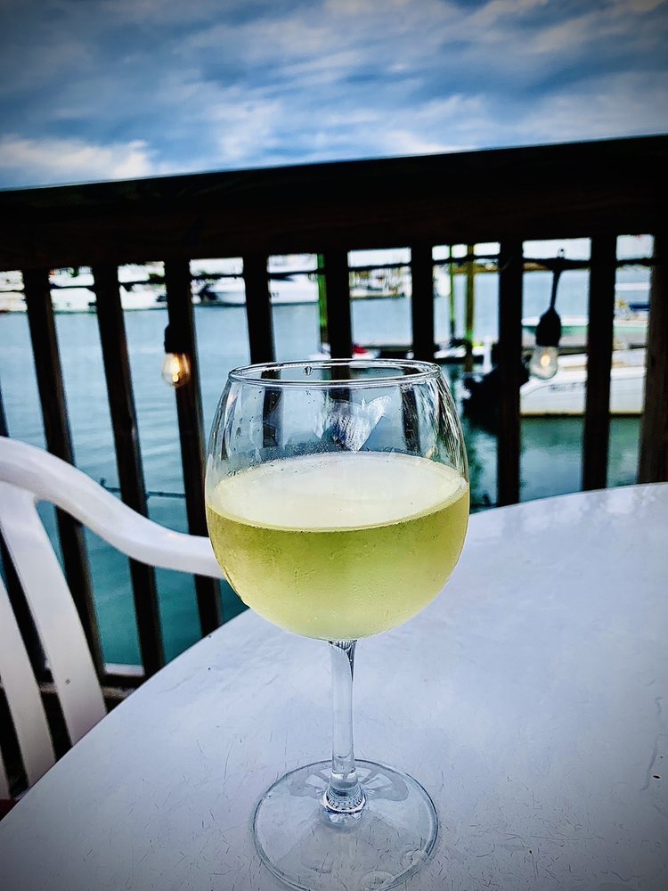 Dockside Restaurant & Bar