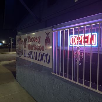 Taco's y Mariscos El Sinaloco - Front - Seafood Near Me - El Mirage, Arizona