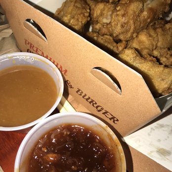 Pelicana Chicken - Original wings, garlic sauce and spicy BBQ sauce on the side - Chicken Wings Near Me - Palisades Park, New Jersey Pelicana Chicken - Original wings, garlic sauce and spicy BBQ sauce on the side - Chicken Wings Near Me - Palisades Park, New Jersey