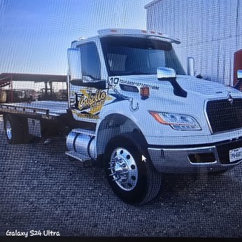 Cabello's Recovery Service - Towing Near Me - Laredo, Texas Cabello's Recovery Service - Towing Near Me - Laredo, Texas