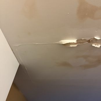 Wavecrest Management - ceiling the menace in 3k flooded, an "accident" all I'm asking is to transfer so they don't finish it off and come through my ceiling ! - Property Management Near Me - Richmond Hill, New York