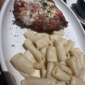 North Italia - Chicken Parmesan - Italian Near Me - Miami, Florida