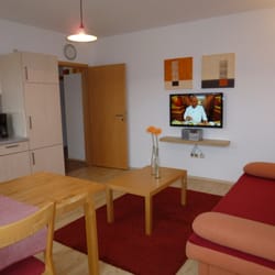 Weinbau Ferienwohnungen Gästezimmer Familie Neubert