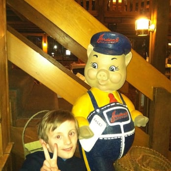 The Steakhouse - Jake & the pig - Steakhouses Near Me - Wells, Maine