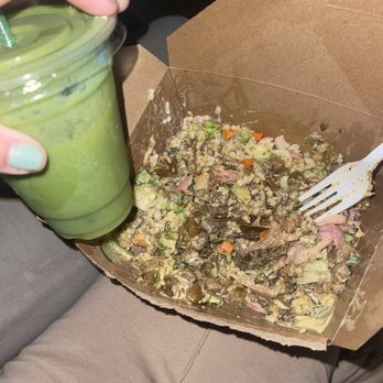 Ben's Fast Food - Slow Roasted Chickpeas & Potatoes with Slow Roasted Pork and Green Smoothie - New American Near Me - Anaheim, California Ben's Fast Food - Slow Roasted Chickpeas & Potatoes with Slow Roasted Pork and Green Smoothie - New American Near Me - Anaheim, California