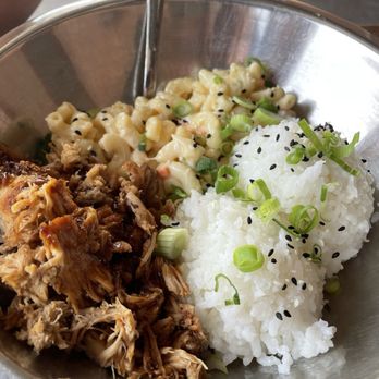 Bread & Circus Sandwich Kitchen - Hawaiian bowl - Sandwiches Near Me - Sioux Falls, South Dakota