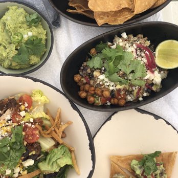 RULES & REGS - Guacamole tuna, tuna tostada - New American Near Me - Austin, Texas