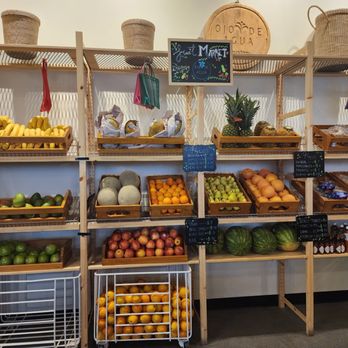 Ojo de Agua - Inside fresh fruits - Juice Bars & Smoothies Near Me - Houston, Texas Ojo de Agua - Inside fresh fruits - Juice Bars & Smoothies Near Me - Houston, Texas