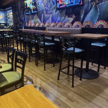 Agave Mexican Bistro - Mexican Near Me - Mountain View, California