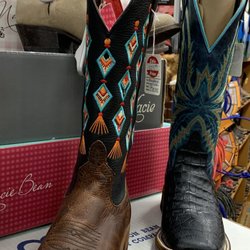 Billy's Western Wear
