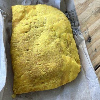 Jamaica's Island Style Restaurant - Jamaican patty - Caribbean Near Me - Lancaster, California