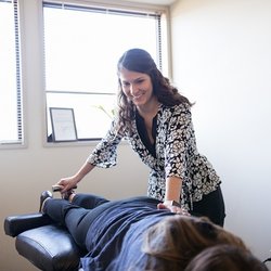 MVP Chiropractic - Dr. Shelby Preston doing Decompression on patient at MVP Chiropractic and Physical Therapy in New Lenox