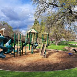 Sierra Meadows Park - Playground