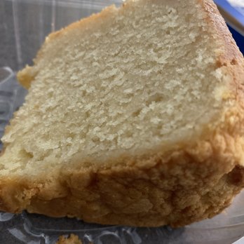 Henry's Soul Cafe - Pound Cake - Southern Near Me - Oxon Hill, Maryland