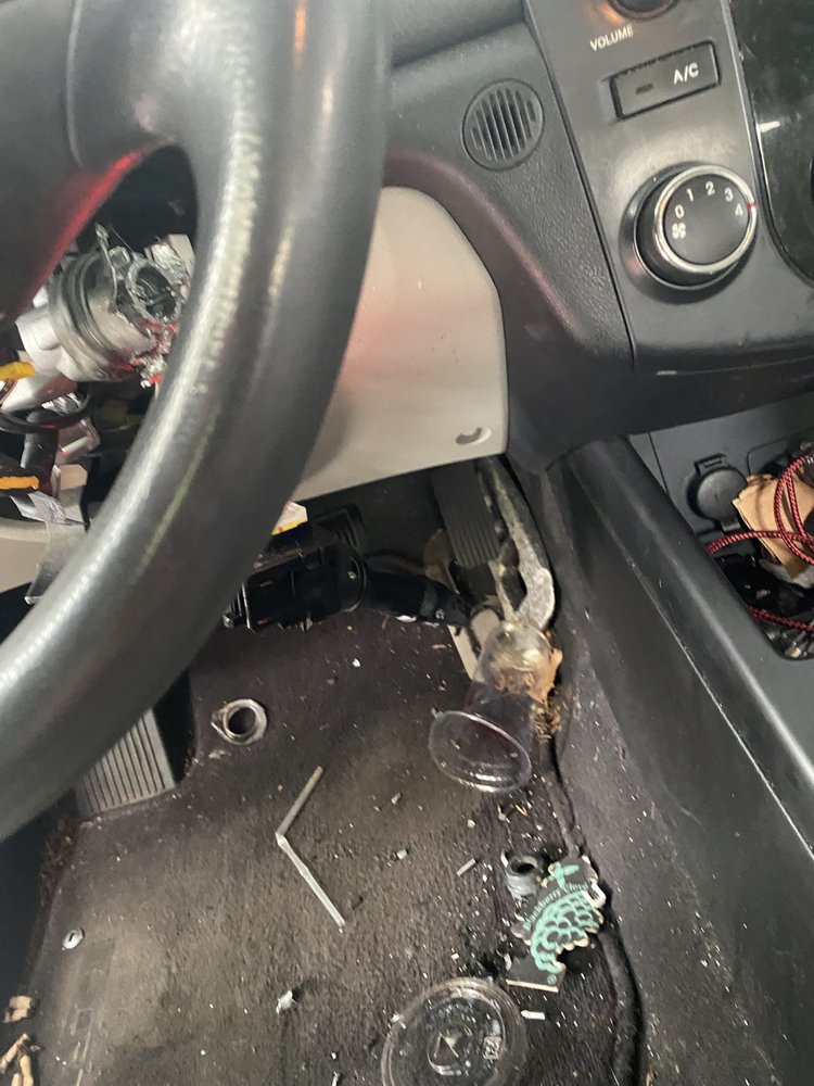 OREGON & A TO Z AUTO WRECKING Updated October 2024 1209 SE 190th Ave, Portland, Oregon