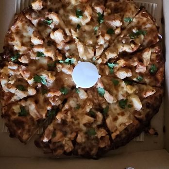 Mountain Mike's Pizza - The sad looking pizza I got - Pizza Near Me - Corona, California