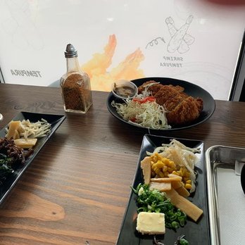 Hong Noodle - Soup Condiments and Tonkatsu - Ramen Near Me - Bellevue, Washington