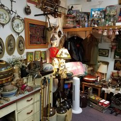 Mel's Antiques and Collectibles