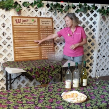 Cedar Creek Winery - Wineries Near Me - Cedarburg, Wisconsin Cedar Creek Winery - Wineries Near Me - Cedarburg, Wisconsin